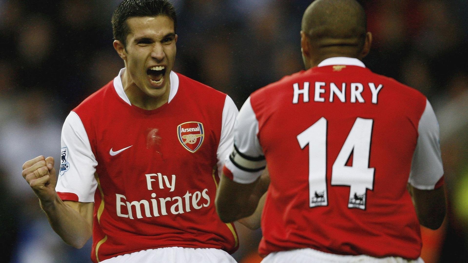 英超星光璀璨:神级过人引爆全场,英超低调看